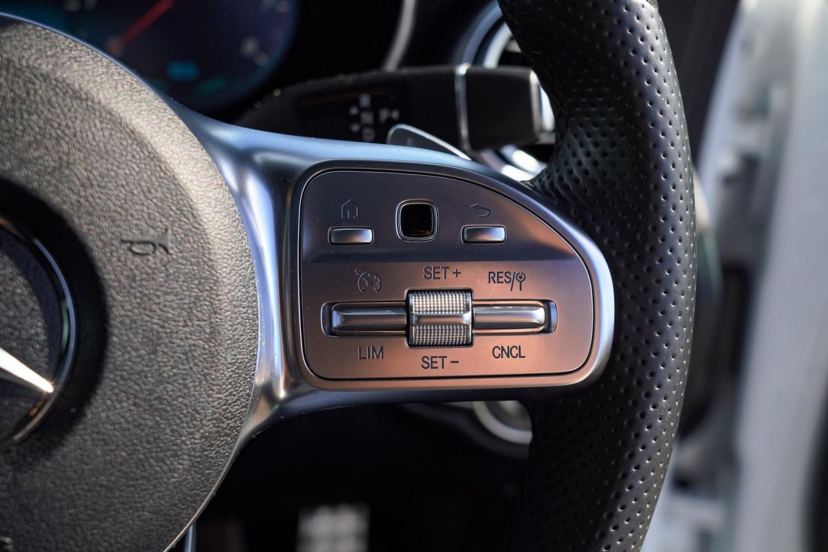 2019 Mercedes-Benz C-Class C200 C205