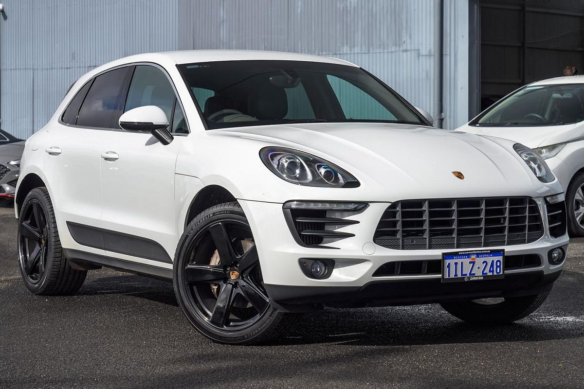 2016 Porsche Macan S 95B