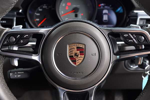 2016 Porsche Macan S 95B