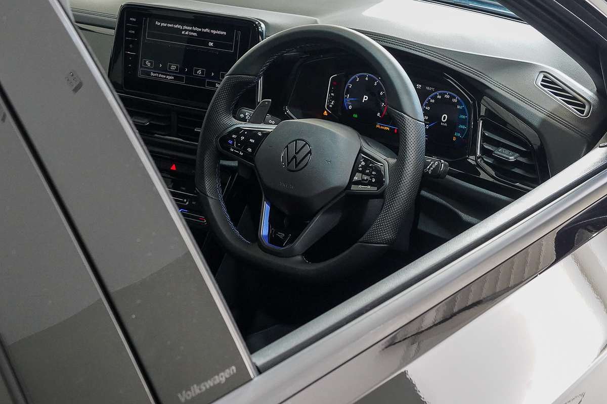 2023 Volkswagen T-Roc R D11