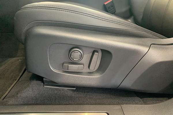 2024 Land Rover Range Rover Evoque P250 Dynamic SE L551