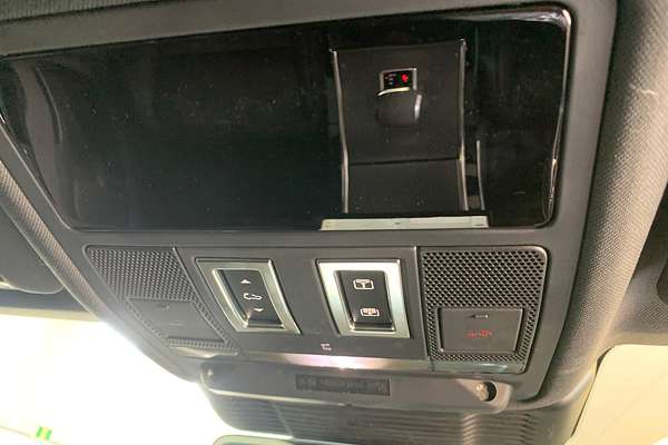 2024 Land Rover Range Rover Evoque P250 Dynamic SE L551