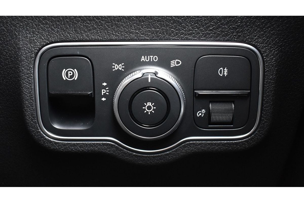2024 Mercedes-Benz GLB-Class GLB250 X247