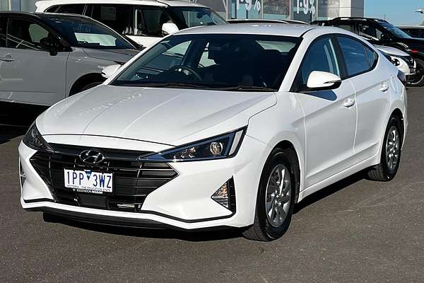 2018 Hyundai Elantra Go AD.2