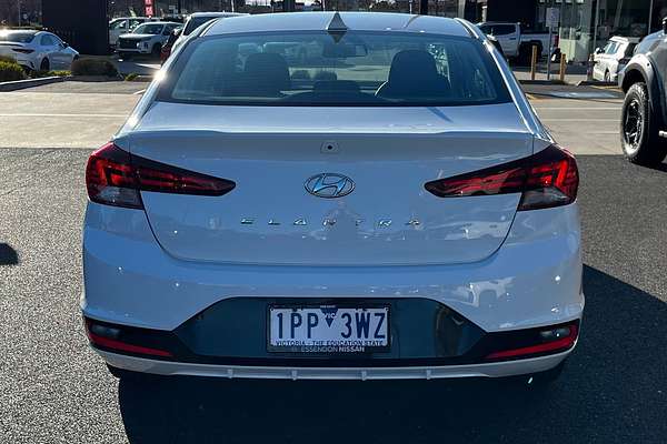 2018 Hyundai Elantra Go AD.2