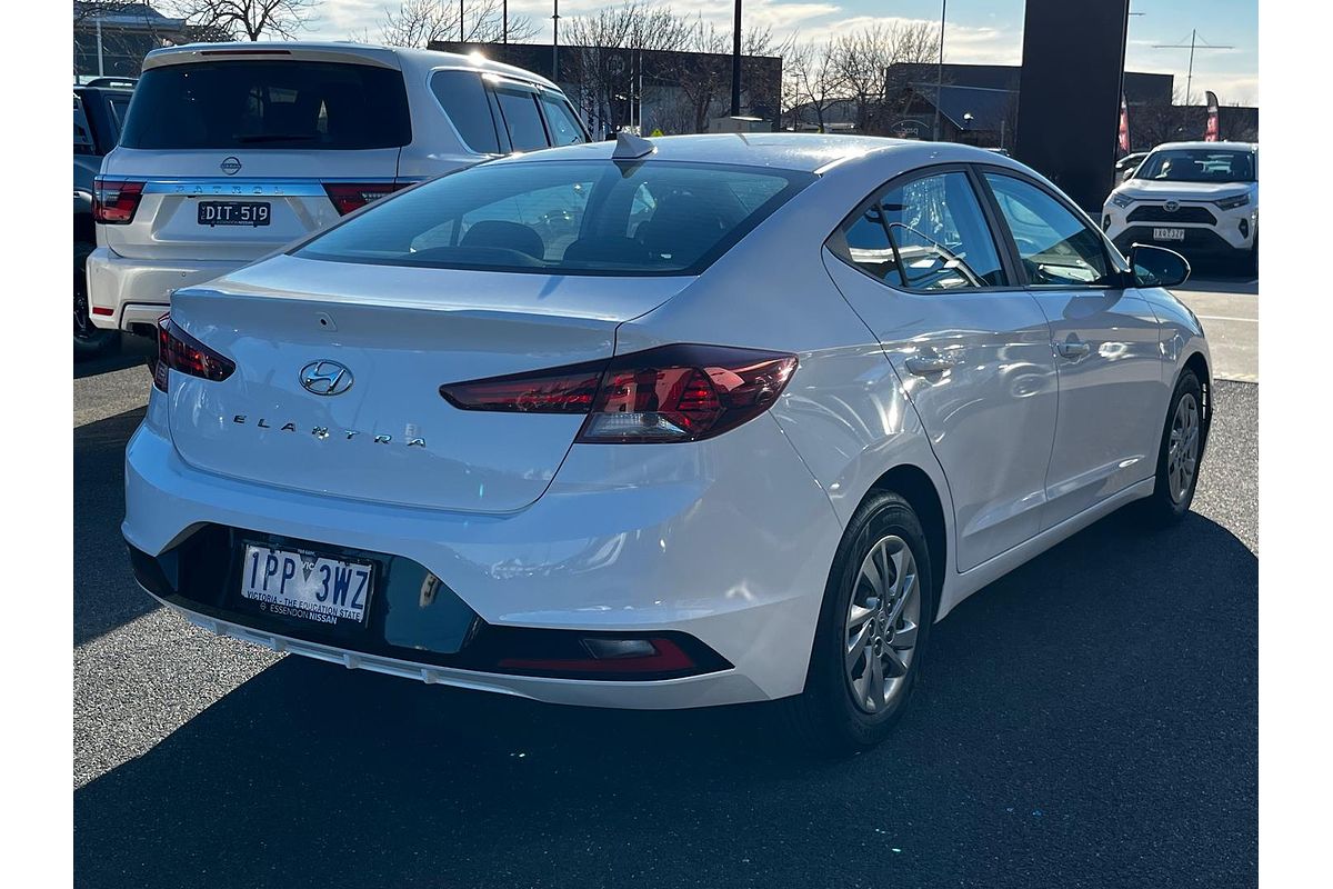 2018 Hyundai Elantra Go AD.2