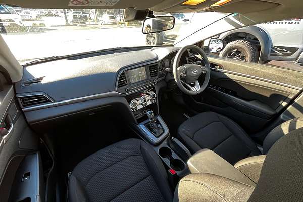 2018 Hyundai Elantra Go AD.2