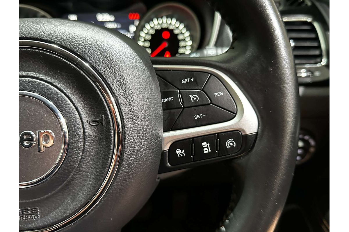 2018 Jeep Compass Limited M6