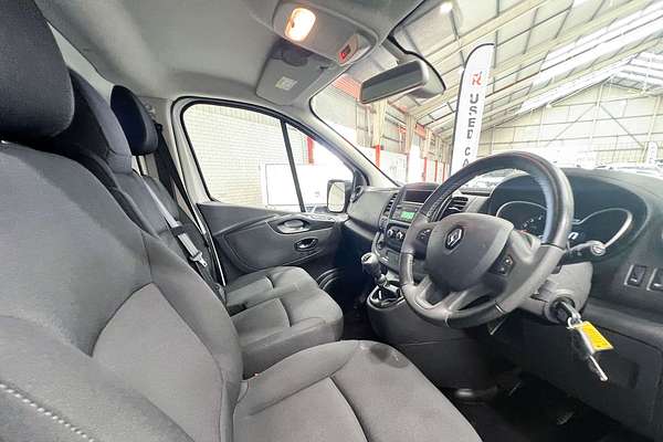 2022 Renault Trafic Pro 85kW X82 SWB