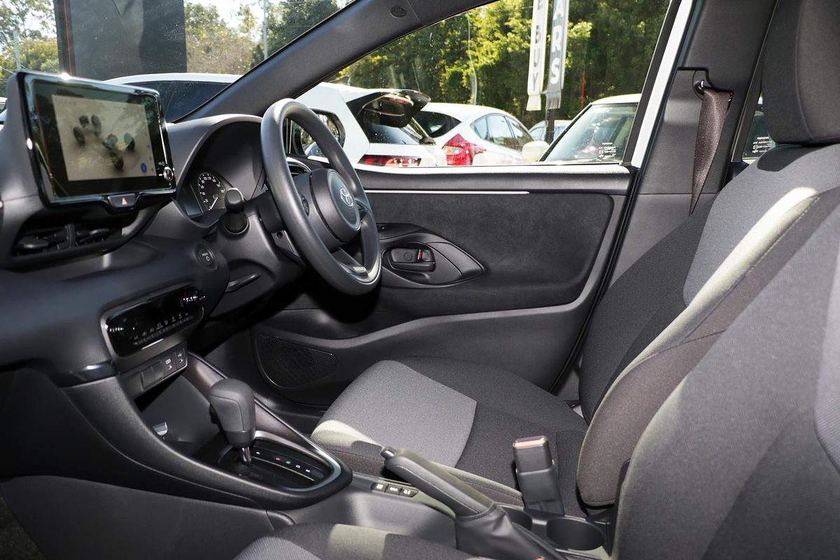 2025 Toyota Yaris Ascent Sport Hybrid MXPH10R