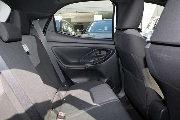 2025 Toyota Yaris Ascent Sport Hybrid MXPH10R