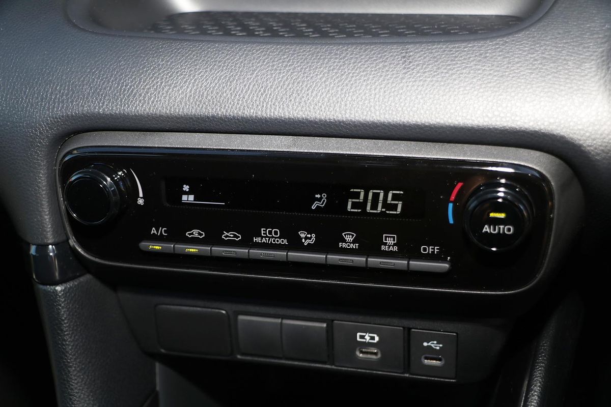 2025 Toyota Yaris Ascent Sport Hybrid MXPH10R