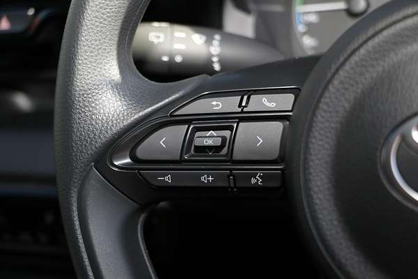 2025 Toyota Yaris Ascent Sport Hybrid MXPH10R