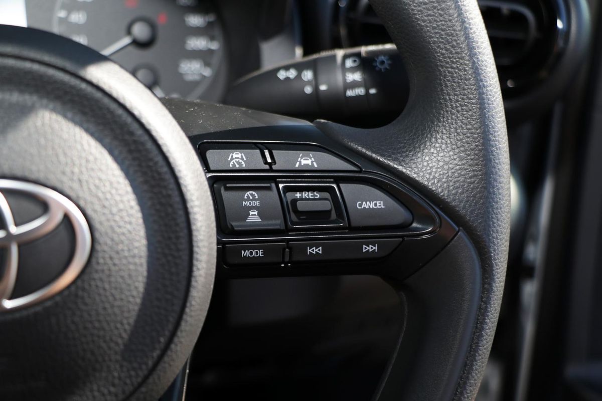 2025 Toyota Yaris Ascent Sport Hybrid MXPH10R