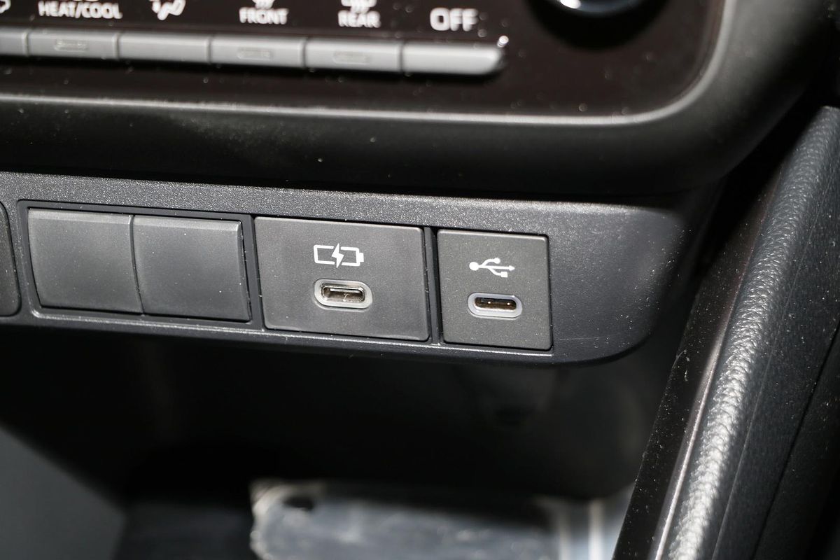 2025 Toyota Yaris Ascent Sport Hybrid MXPH10R