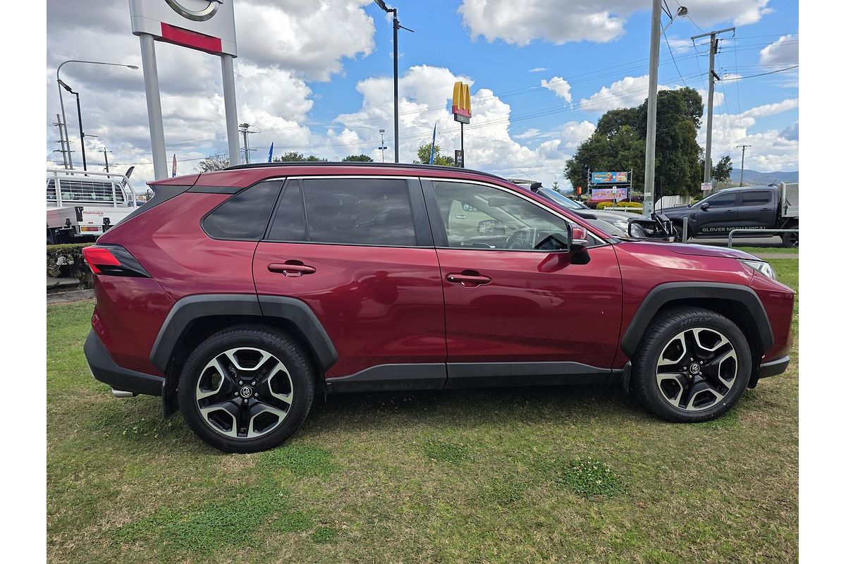2019 Toyota RAV4 Edge AXAA54R