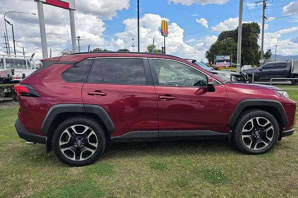 2019 Toyota RAV4 Edge AXAA54R
