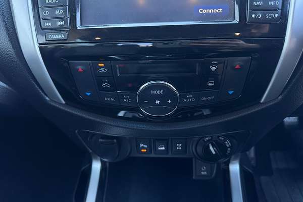 2016 Nissan Navara ST-X D23 4X4