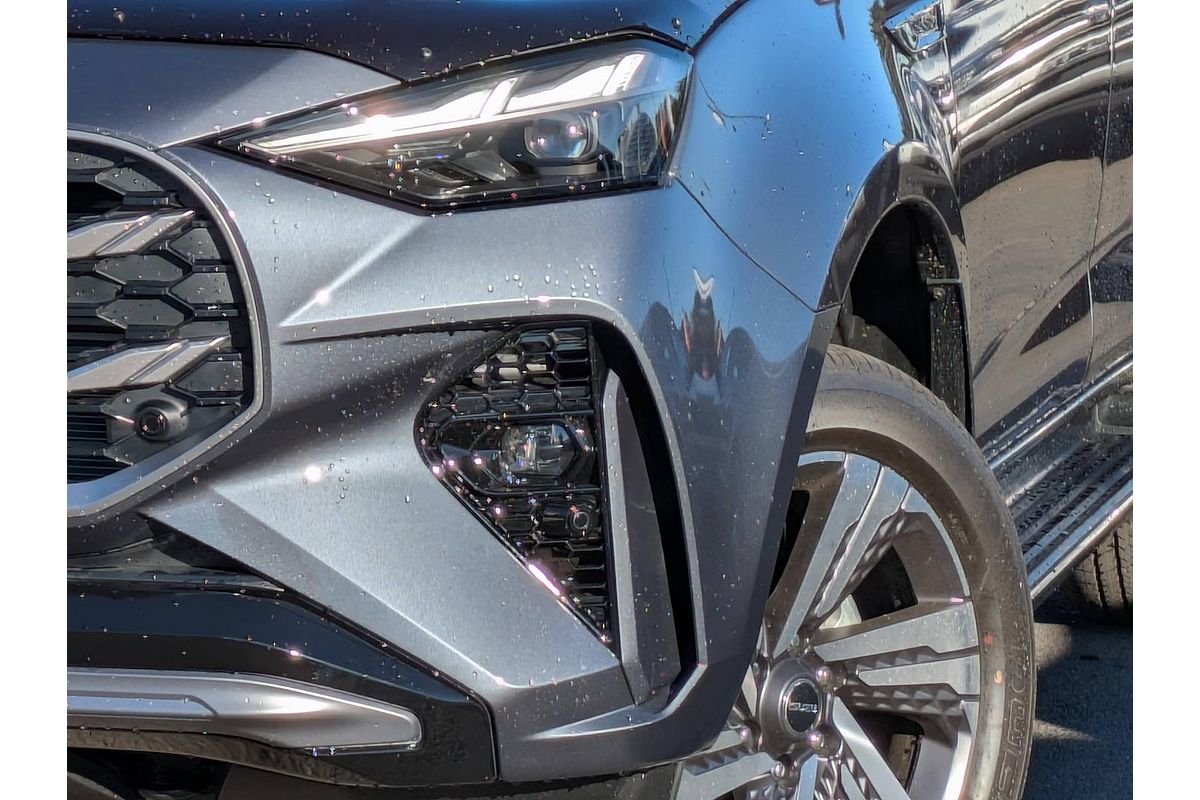 2025 Isuzu MU-X LS-T