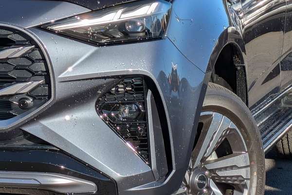 2025 Isuzu MU-X LS-T