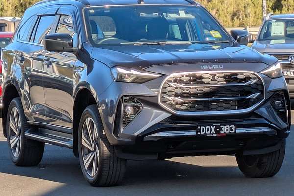 2025 Isuzu MU-X LS-T