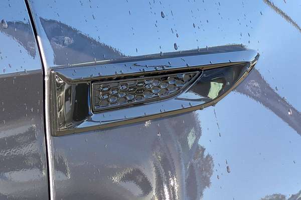 2025 Isuzu MU-X LS-T