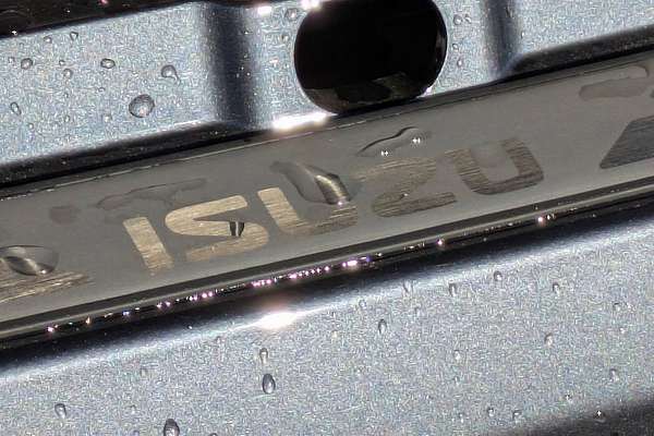2025 Isuzu MU-X LS-T