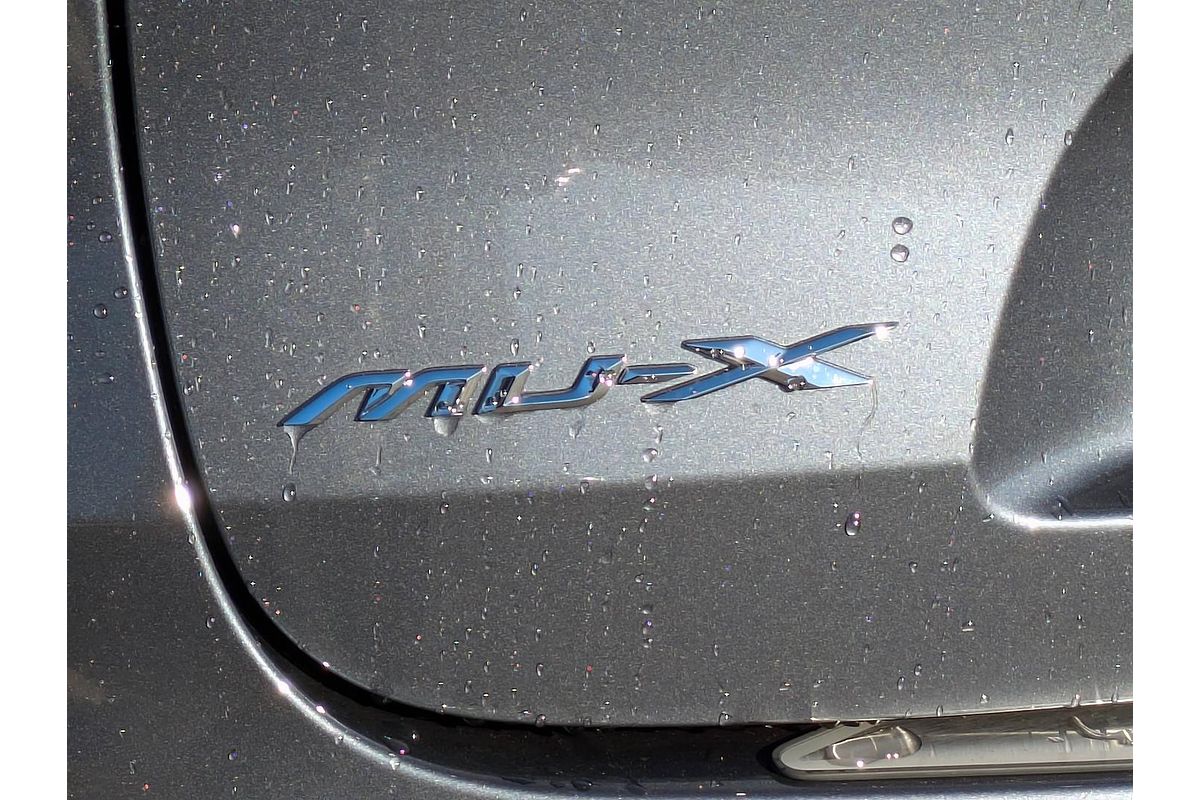 2025 Isuzu MU-X LS-T
