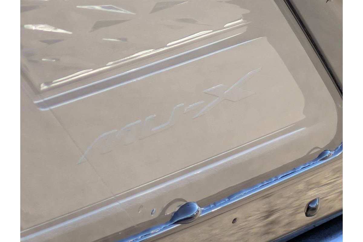 2025 Isuzu MU-X LS-T