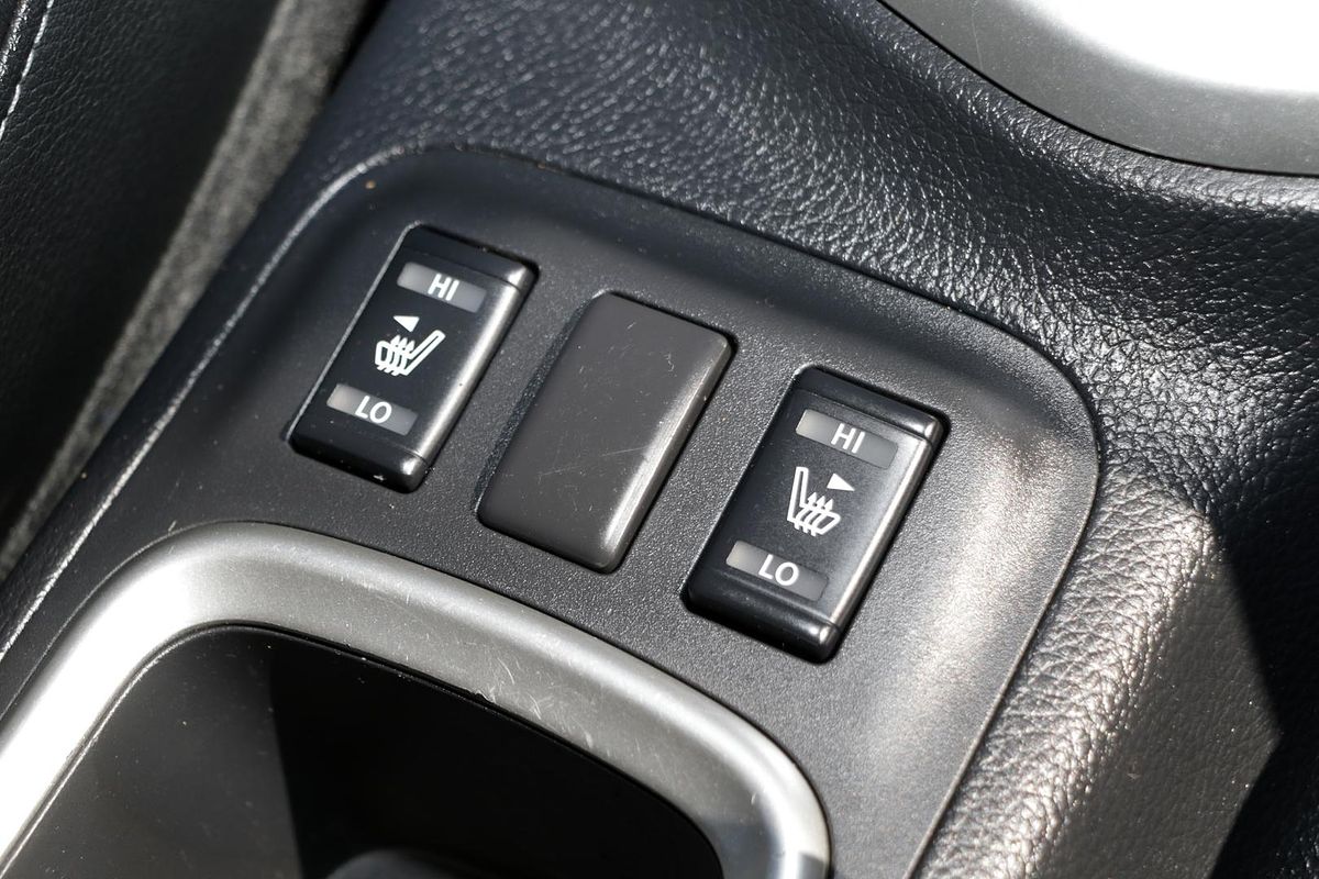 2020 Nissan Navara ST-X D23 Series 4 4X4