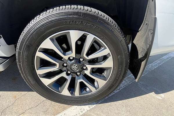 2022 Toyota Landcruiser Prado VX GDJ150R