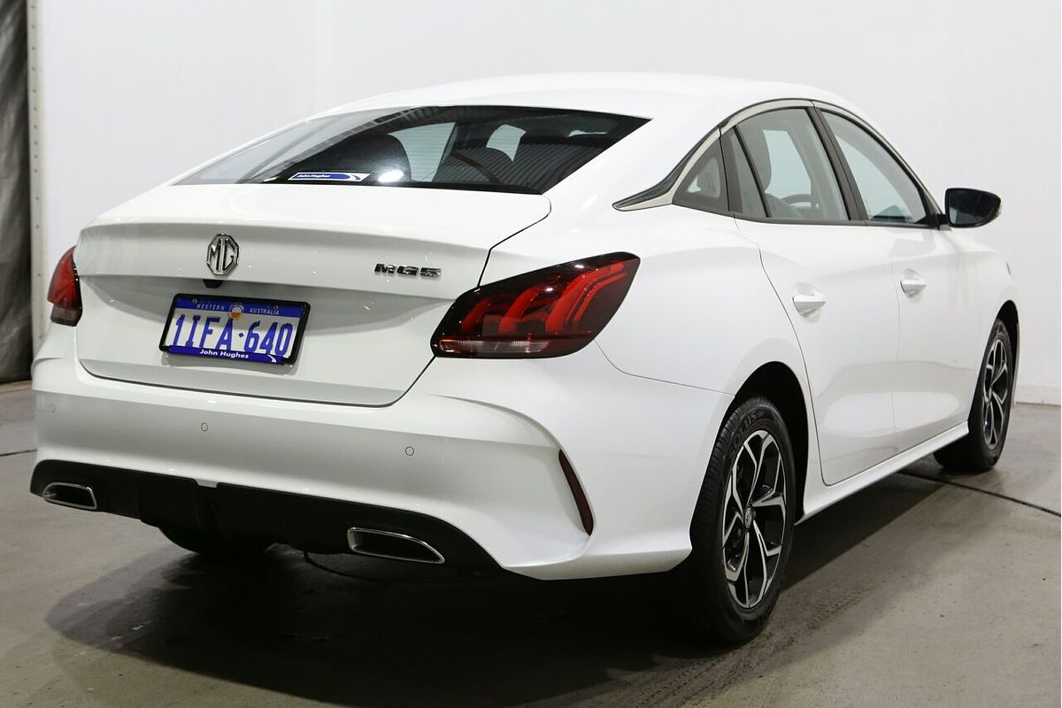 2024 MG MG5 Vibe