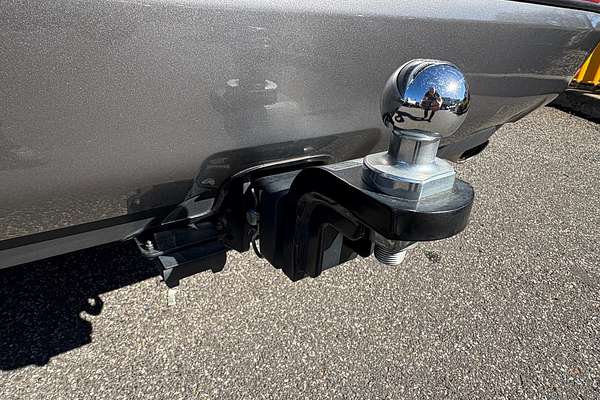 2019 Toyota RAV4 Cruiser AXAH54R