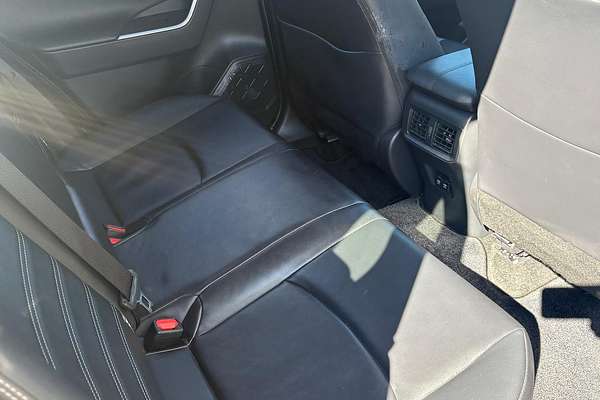 2019 Toyota RAV4 Cruiser AXAH54R