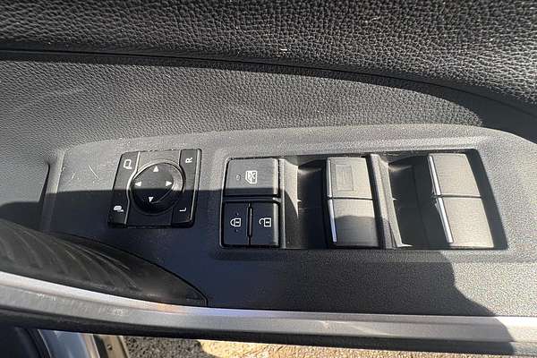 2019 Toyota RAV4 Cruiser AXAH54R