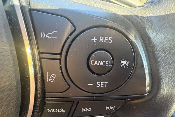 2019 Toyota RAV4 Cruiser AXAH54R
