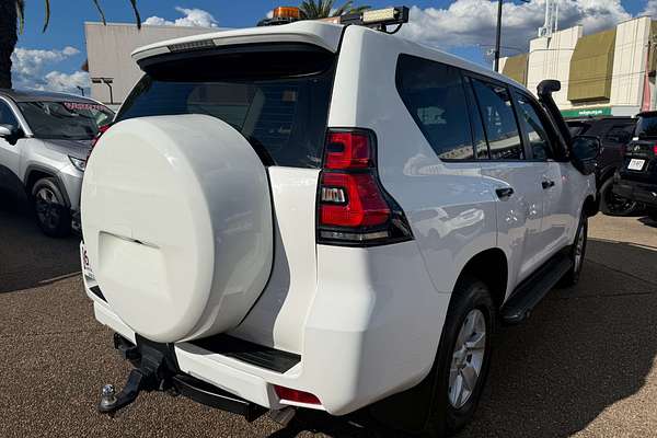 2022 Toyota Landcruiser Prado GX GDJ150R