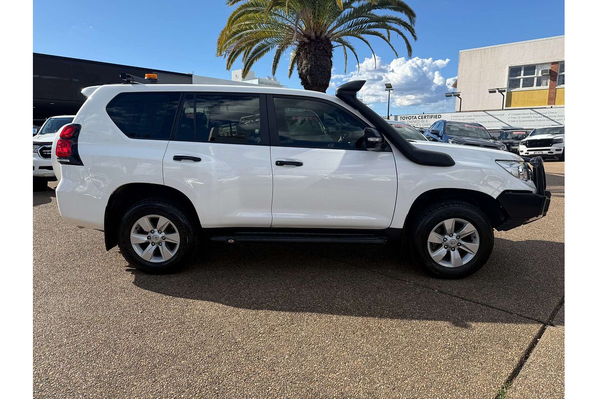 2022 Toyota Landcruiser Prado GX GDJ150R