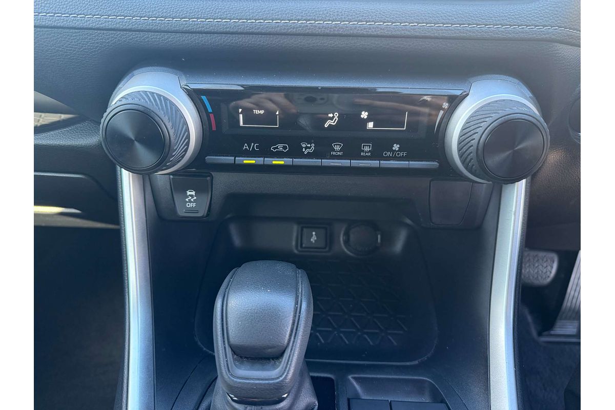 2020 Toyota RAV4 GX AXAH52R