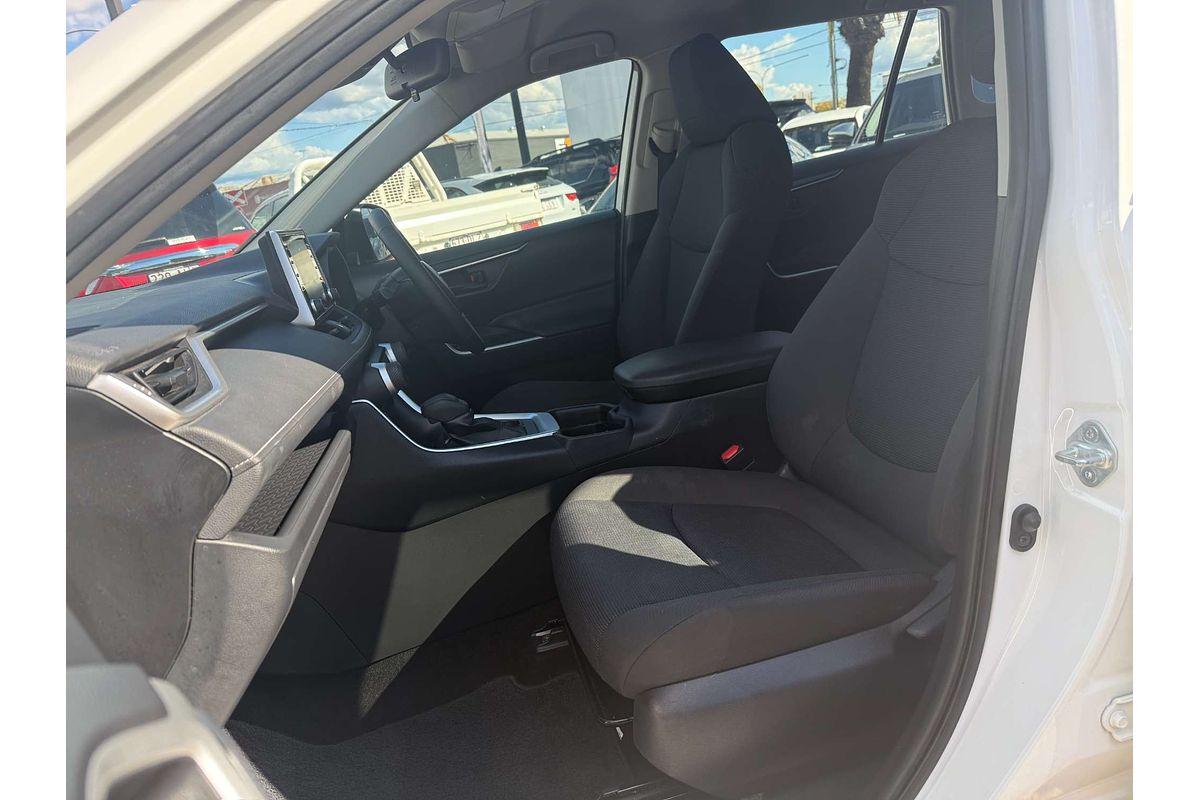 2020 Toyota RAV4 GX AXAH52R
