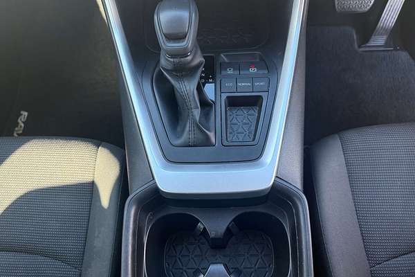 2020 Toyota RAV4 GX AXAH52R