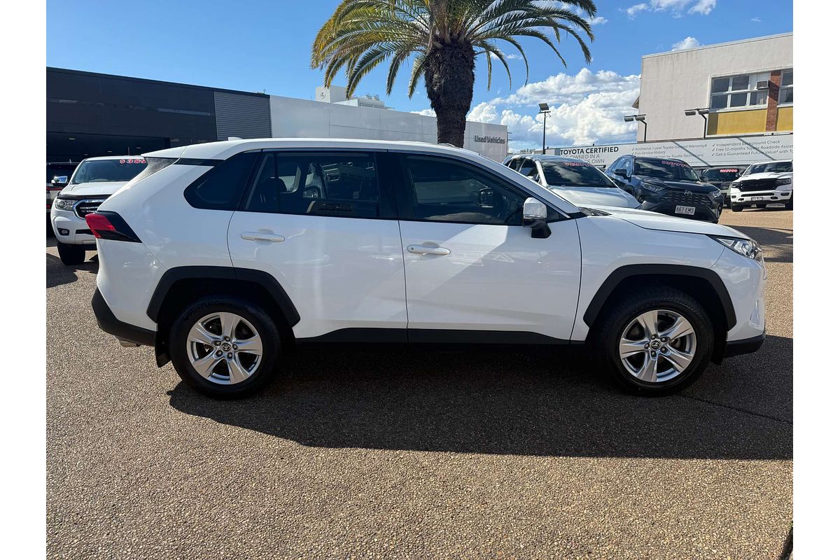 2020 Toyota RAV4 GX AXAH52R