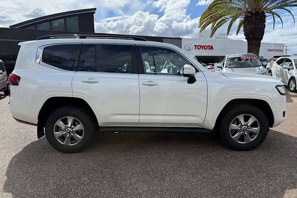 2023 Toyota Landcruiser VX FJA300R