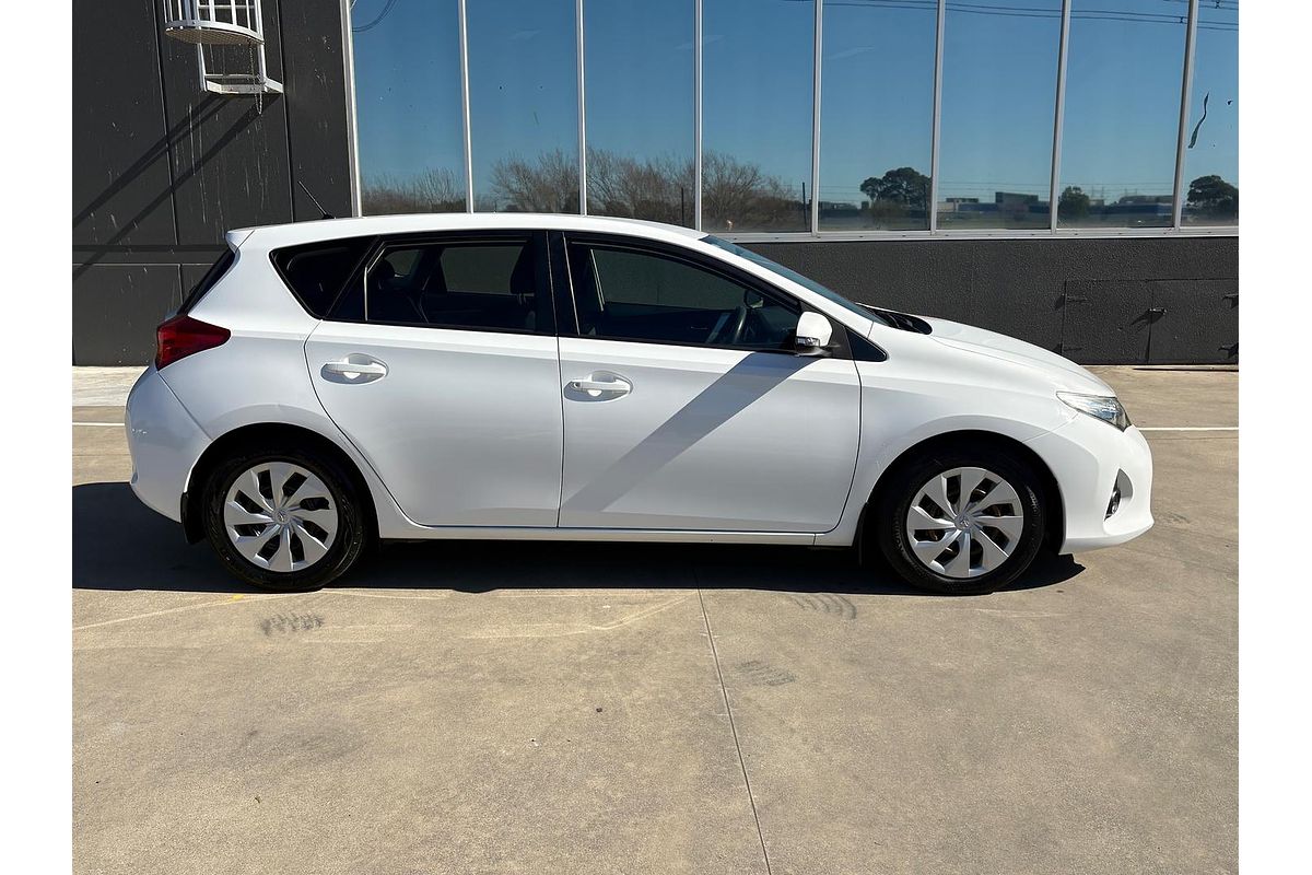 2015 Toyota Corolla Ascent ZRE182R