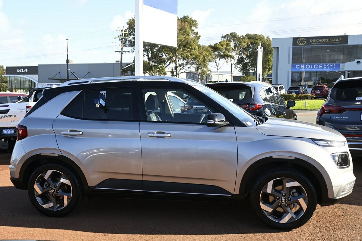 2024 Hyundai Venue Elite QX.V5