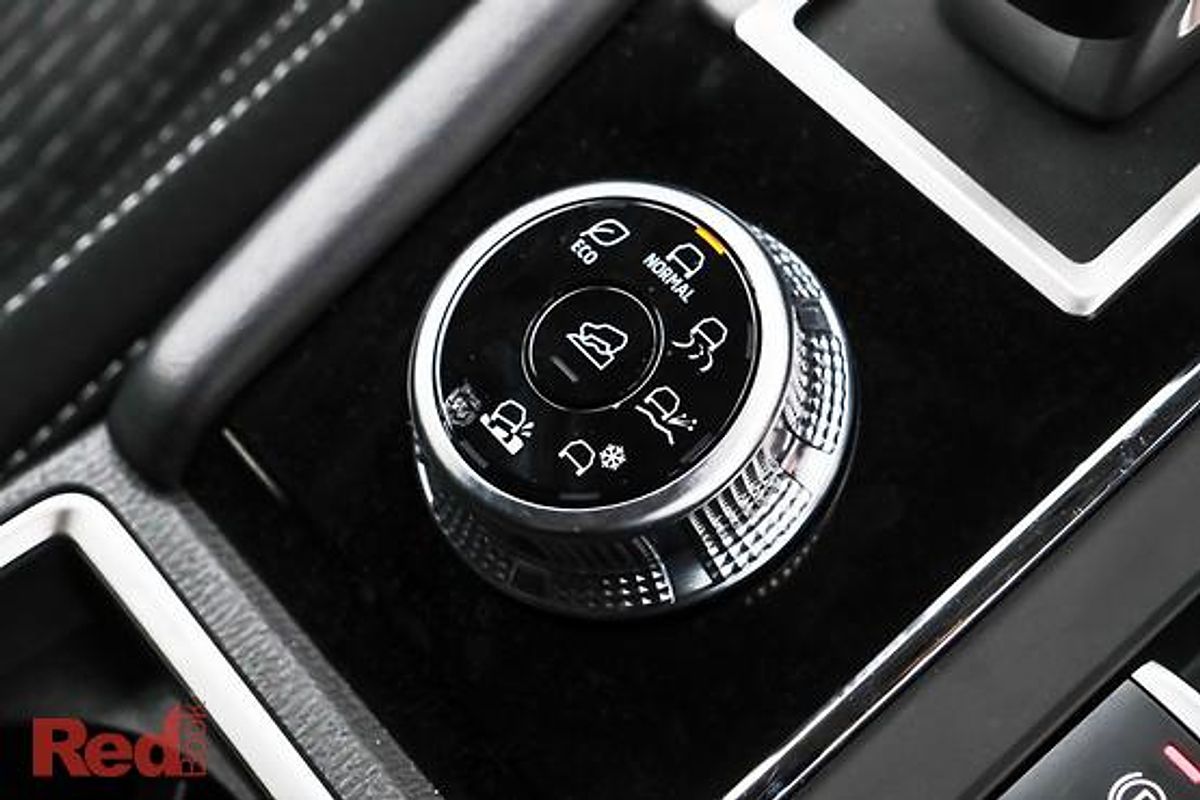 2025 Mitsubishi Outlander LS ZM