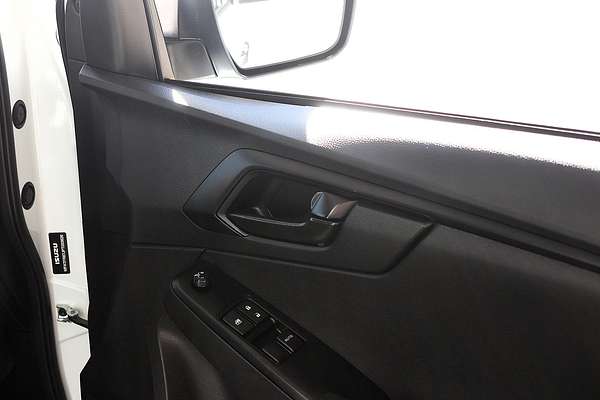 2023 Isuzu D-MAX SX High Ride Rear Wheel Drive