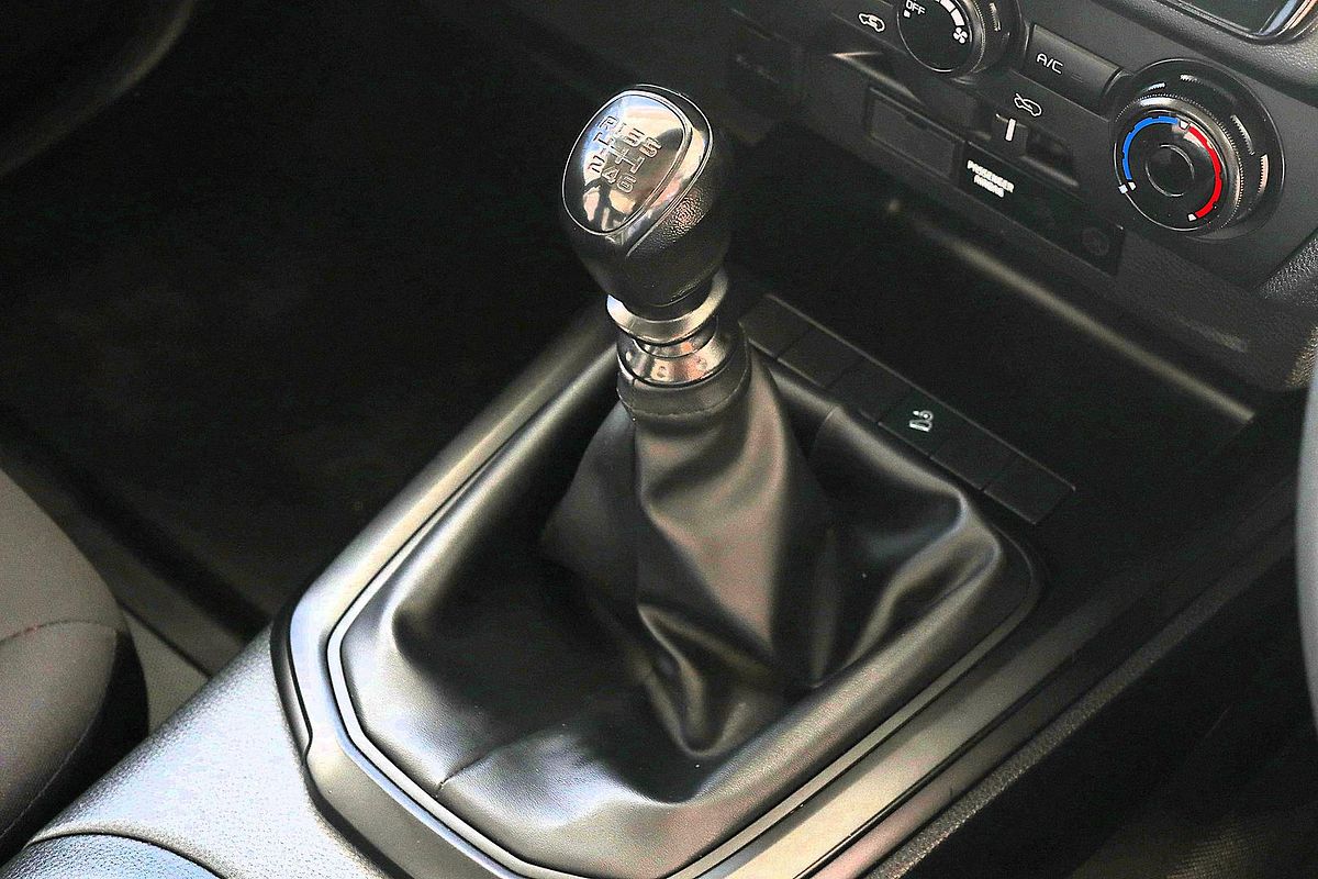 2023 Isuzu D-MAX SX High Ride Rear Wheel Drive