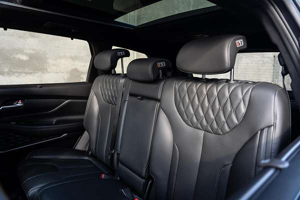 2022 Hyundai Santa Fe Highlander TM.V4