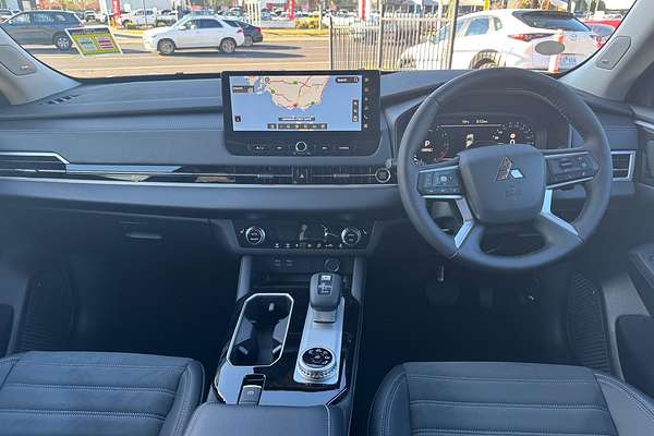 2025 Mitsubishi Outlander Aspire ZM